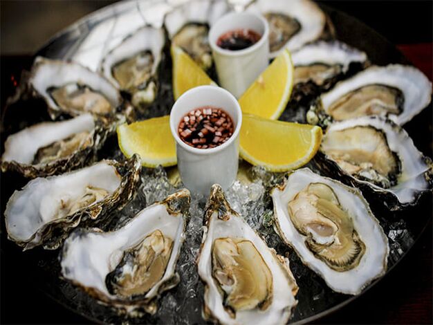 Les huîtres sont des fruits de mer très sains pour les hommes. 